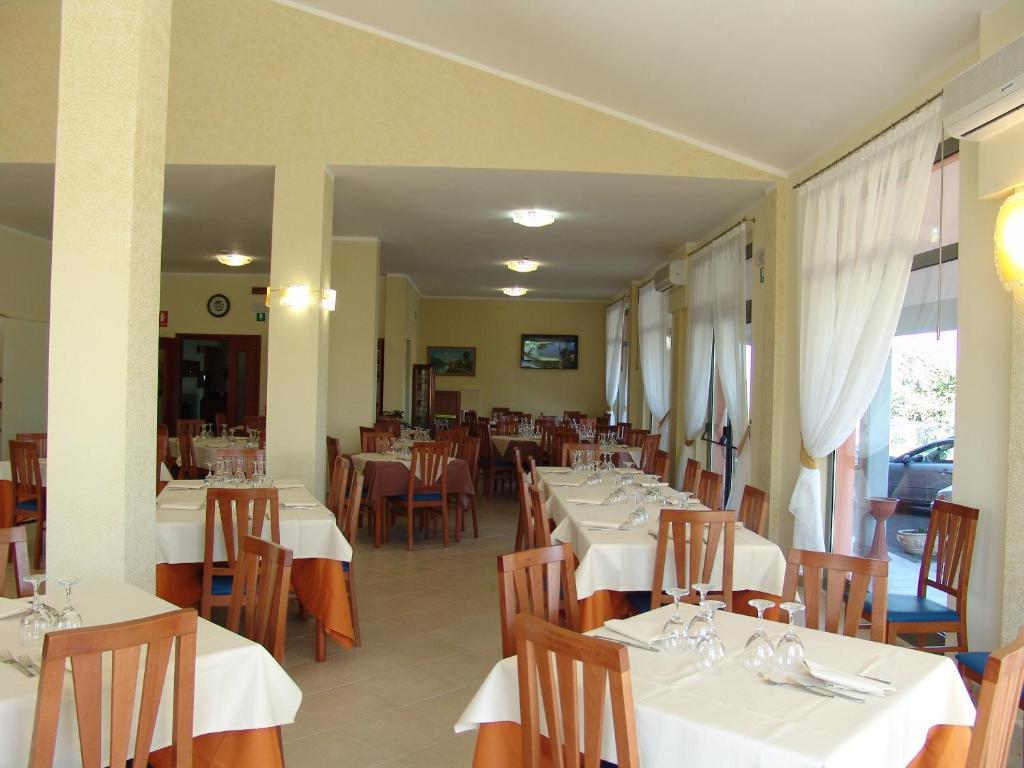 Hotel Villa Adriatica Portocannone エクステリア 写真